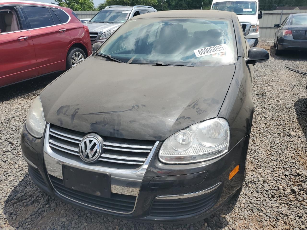 2010 Volkswagen Jetta Se - Image 5