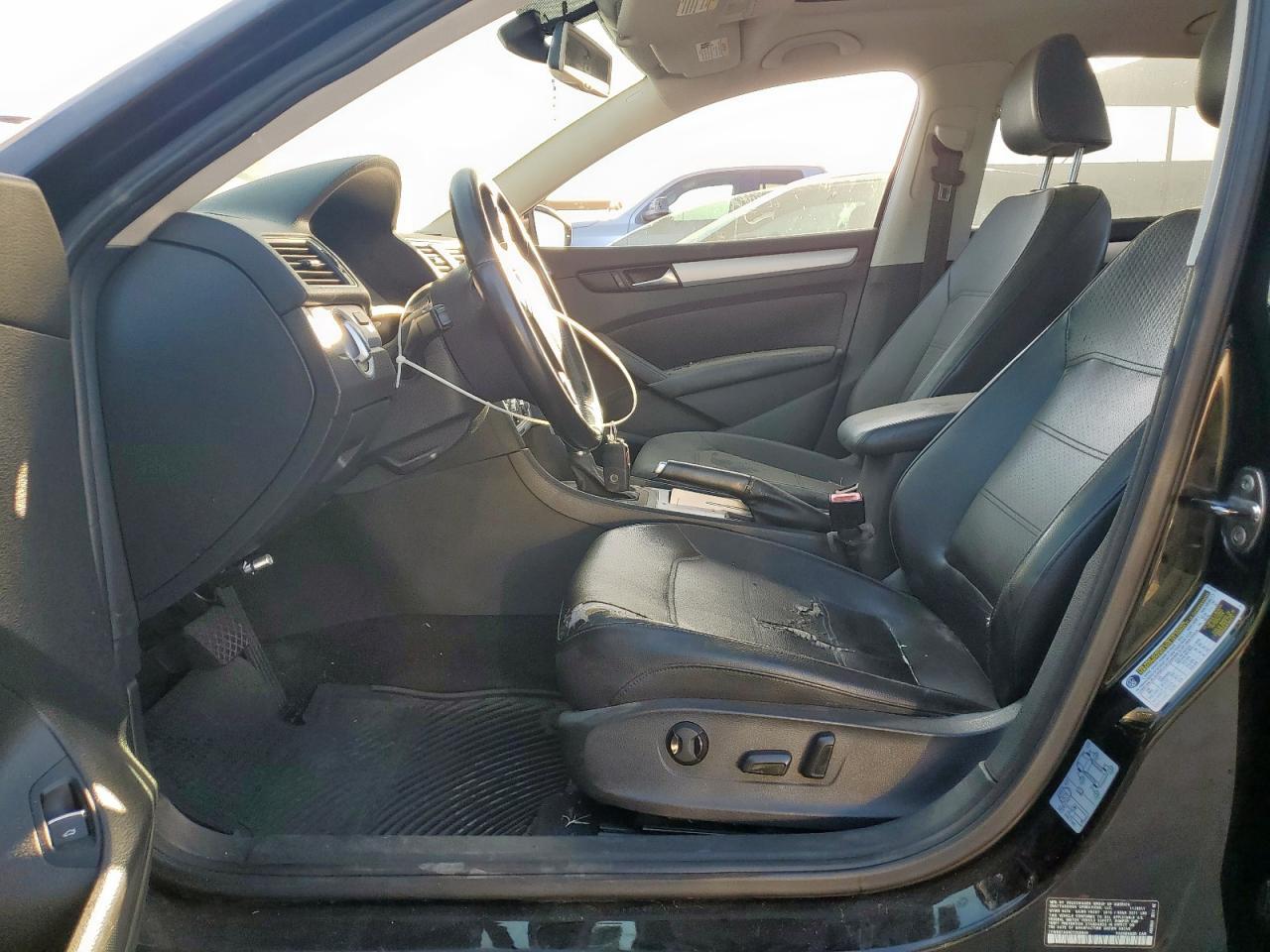2012 Volkswagen Passat Se - Фото 7