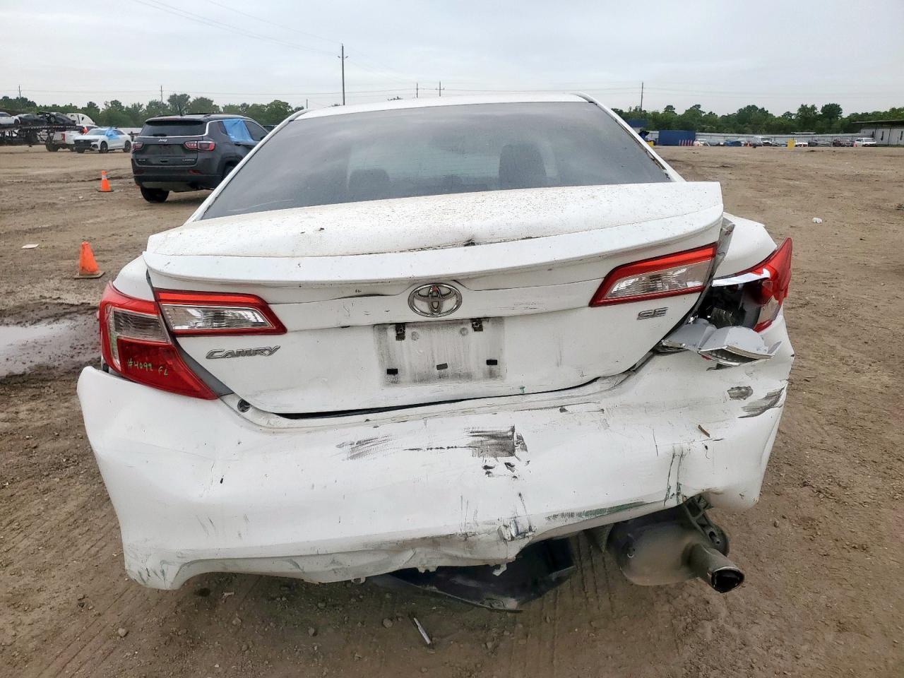 2014 Toyota Camry L - Фото 6