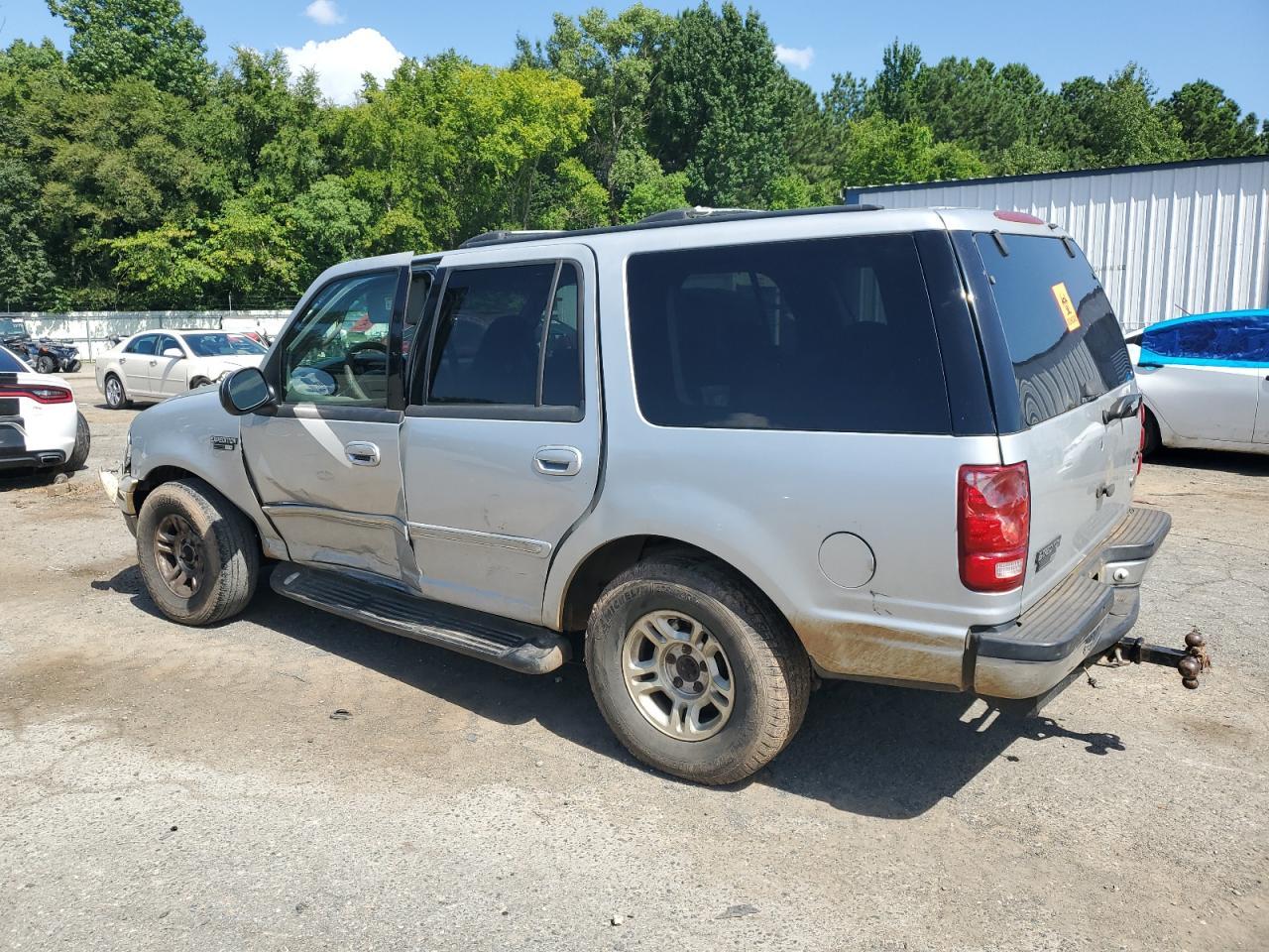 2001 Ford Expedition Xlt - Фото 2
