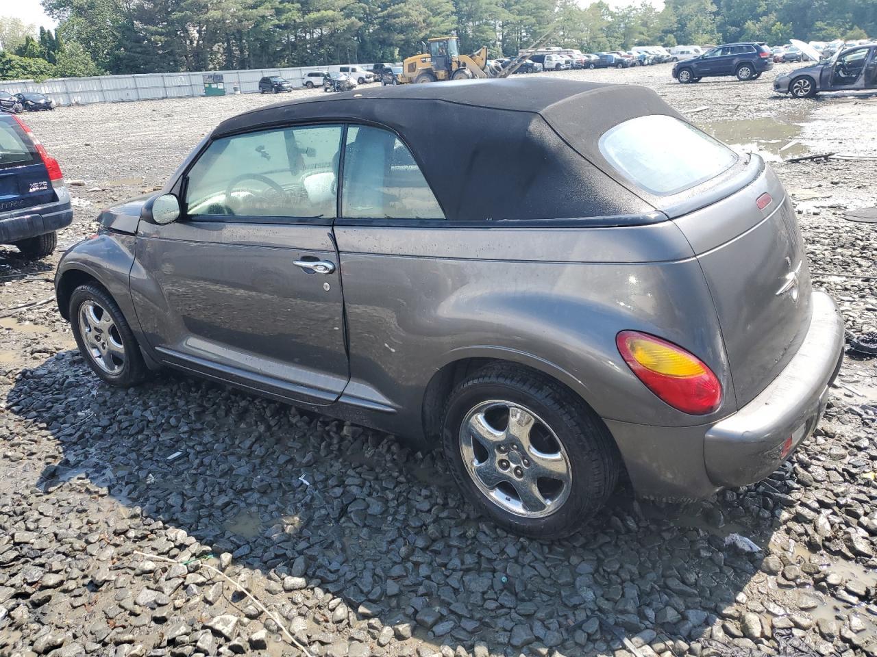 2005 Chrysler Pt Cruiser - Image 2
