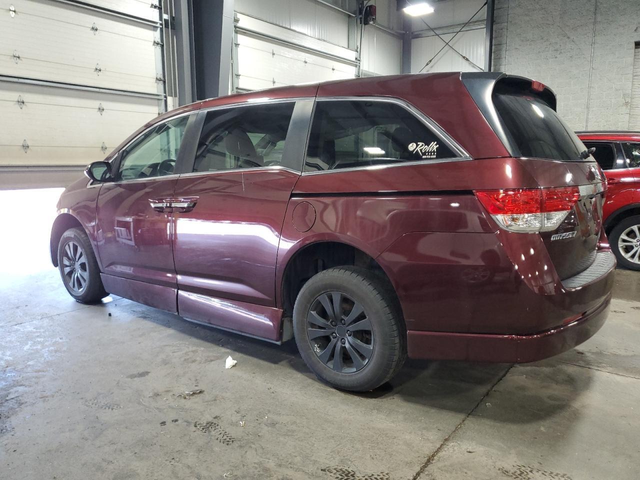 2014 Honda Odyssey Exl - Image 2