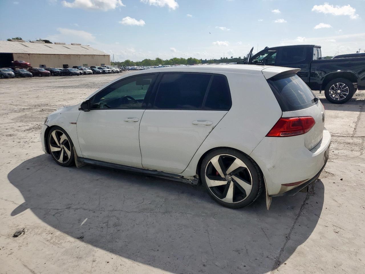 2015 Volkswagen Gti - Фото 2