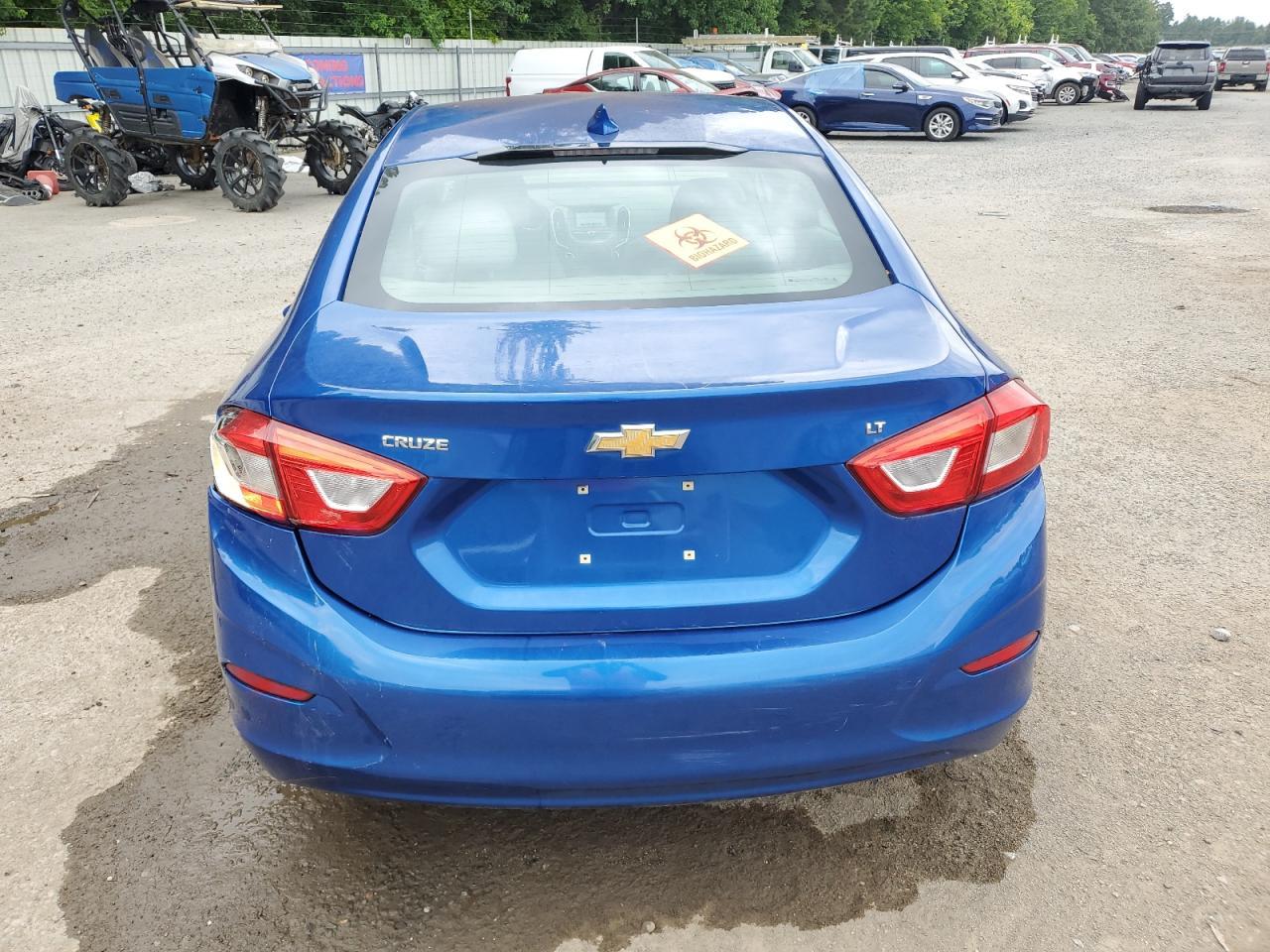 2018 Chevrolet Cruze Lt - Image 6