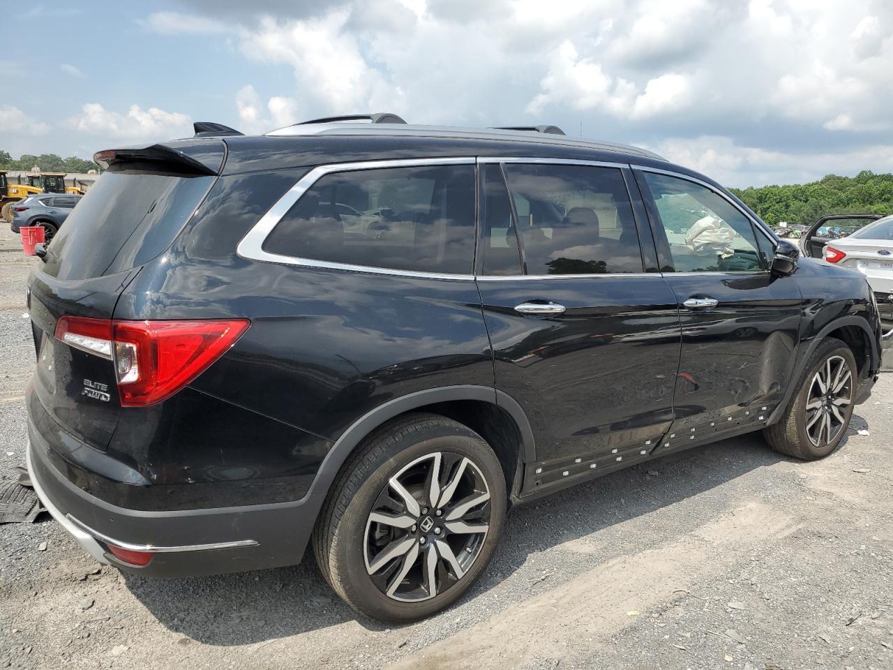 2022 Honda Pilot Elite - Фото 3
