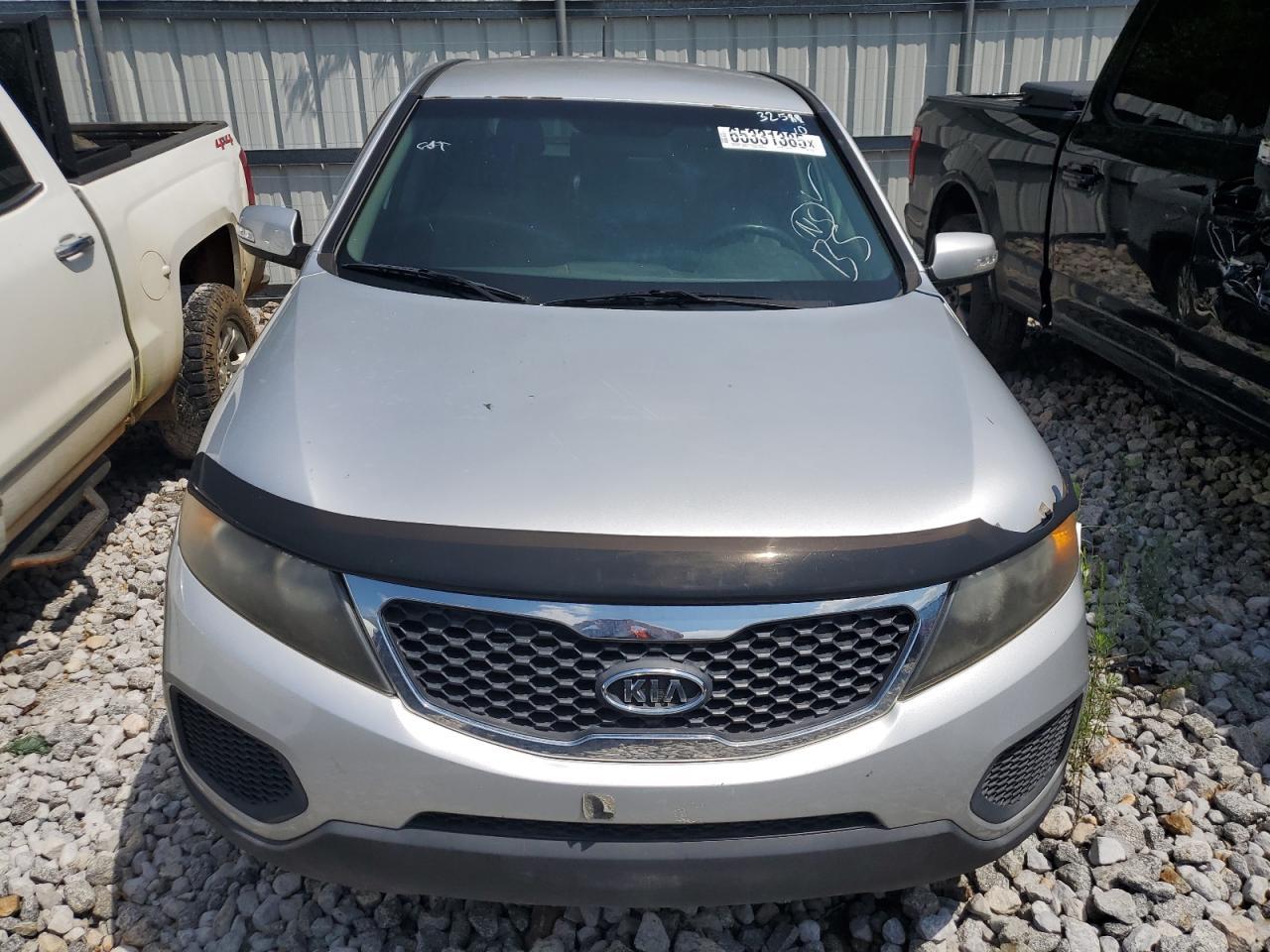 2011 Kia Sorento Base - Фото 5