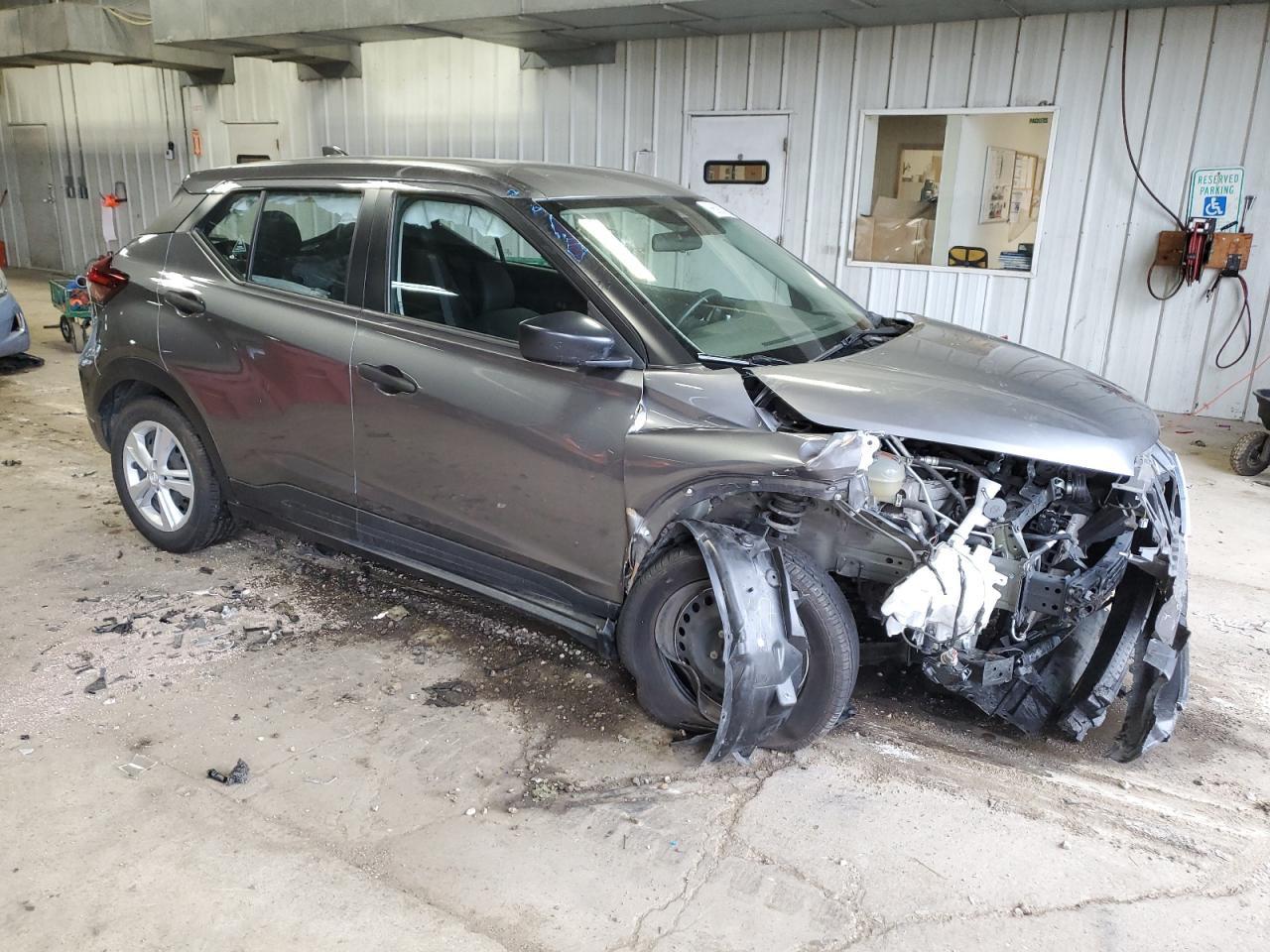 2023 Nissan Kicks S - Фото 4