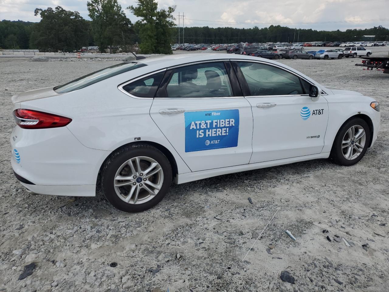 2018 Ford Fusion Se Hybrid - Image 3