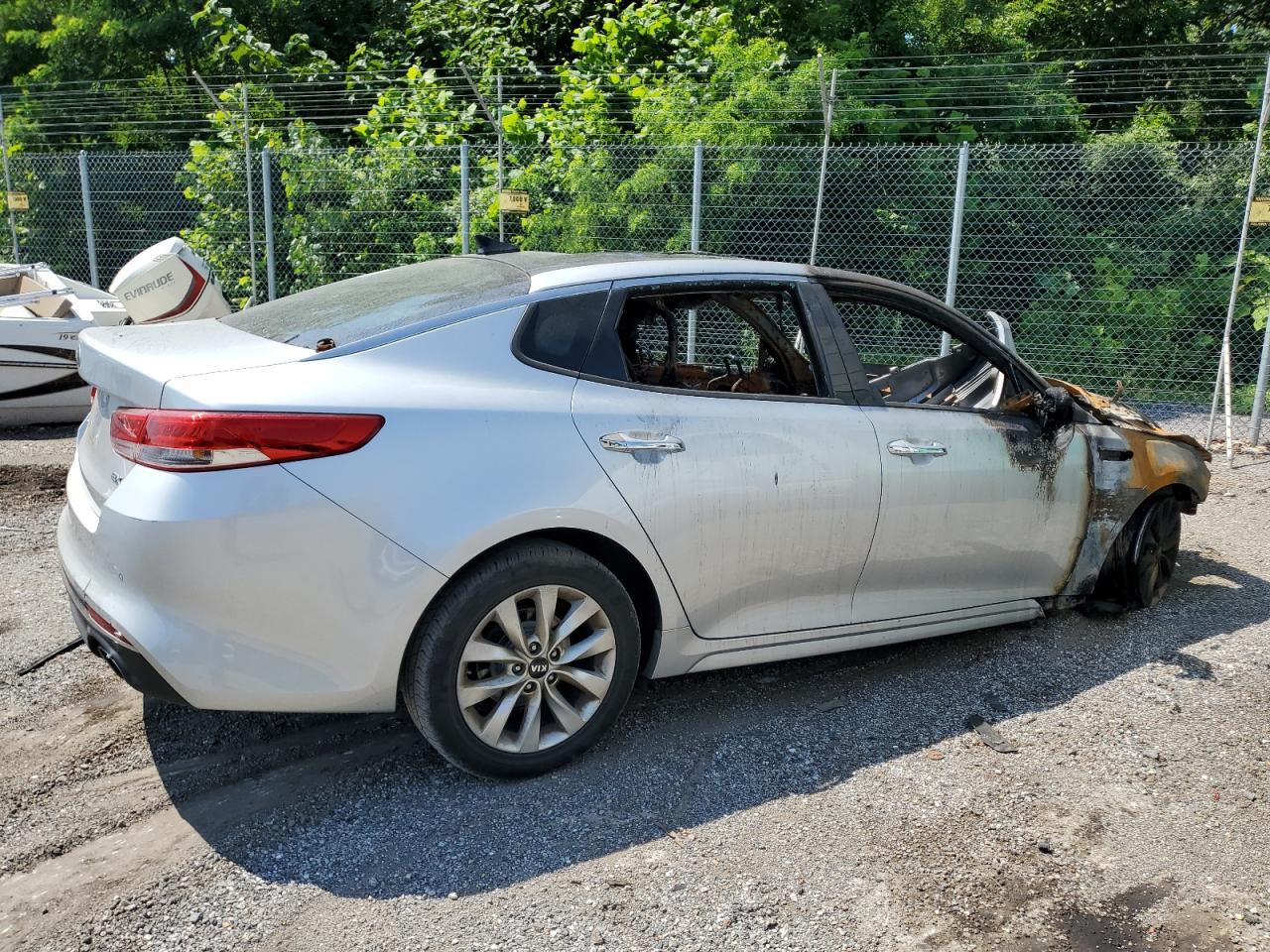 2016 Kia Optima Ex - Фото 3