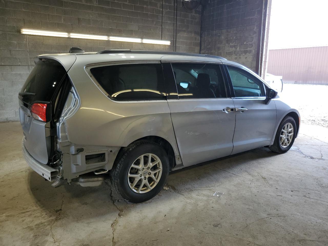 2021 Chrysler Voyager Lxi - Image 3