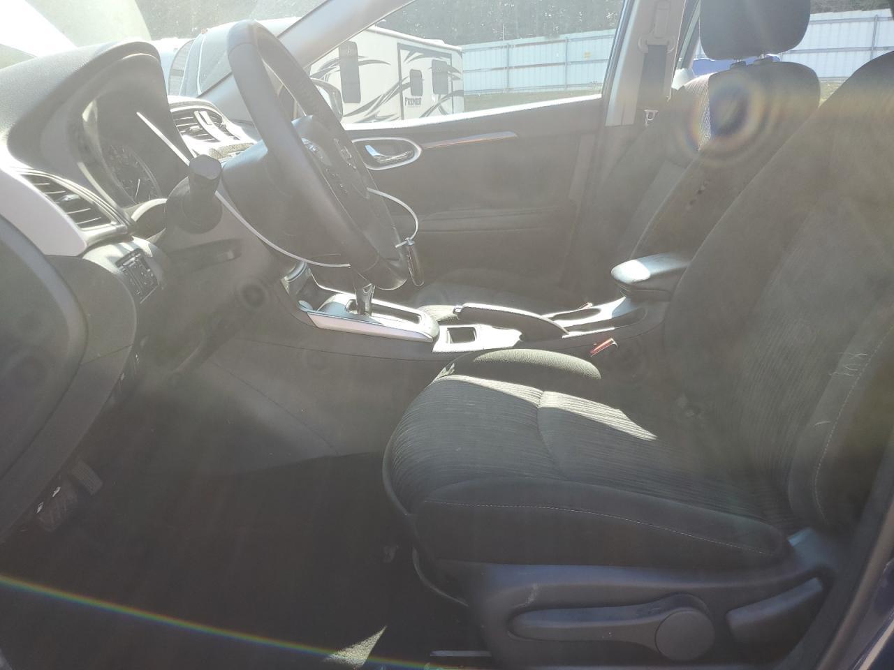 2019 Nissan Sentra S - Image 7