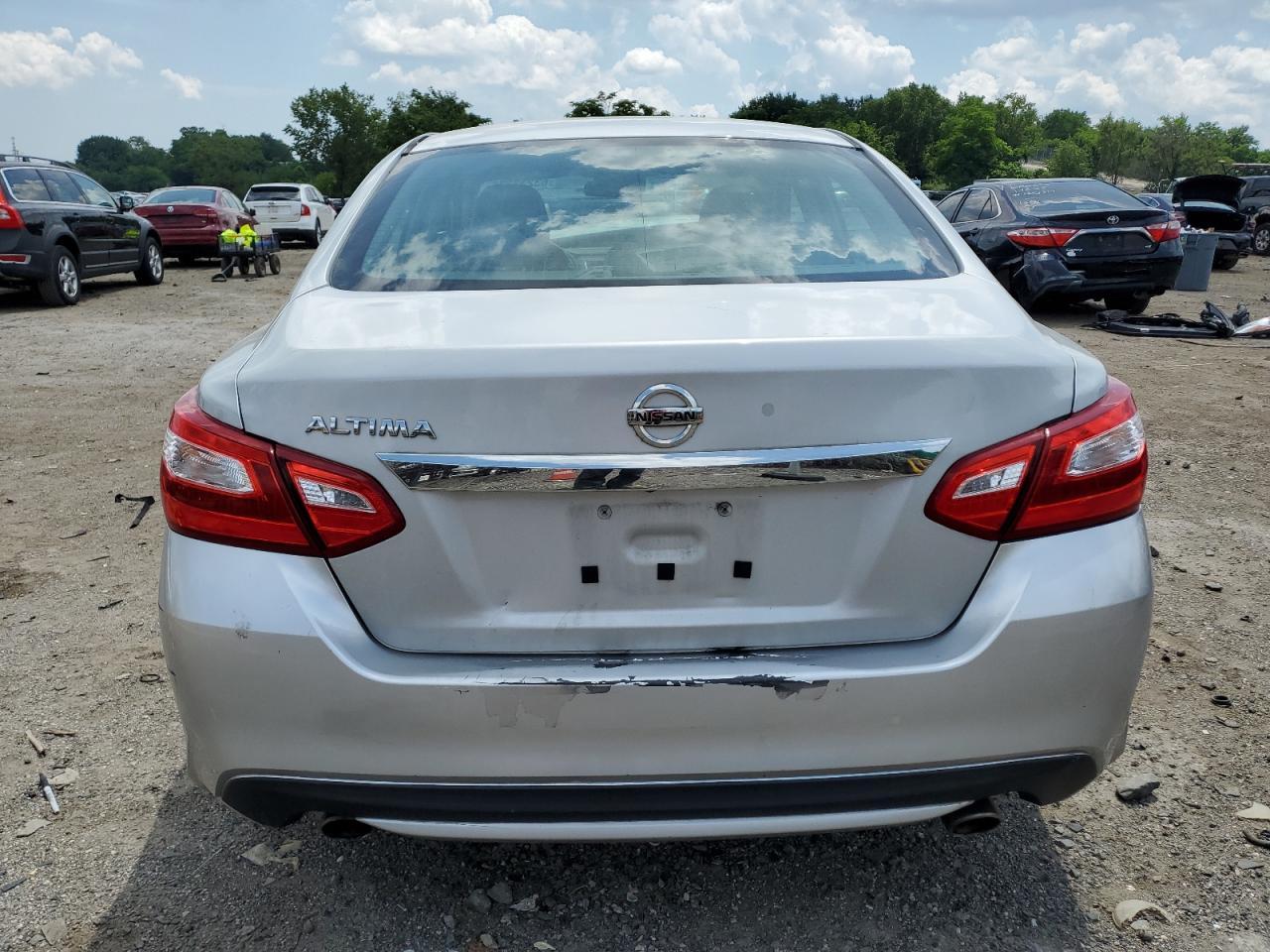 2017 Nissan Altima 2.5 - Фото 6