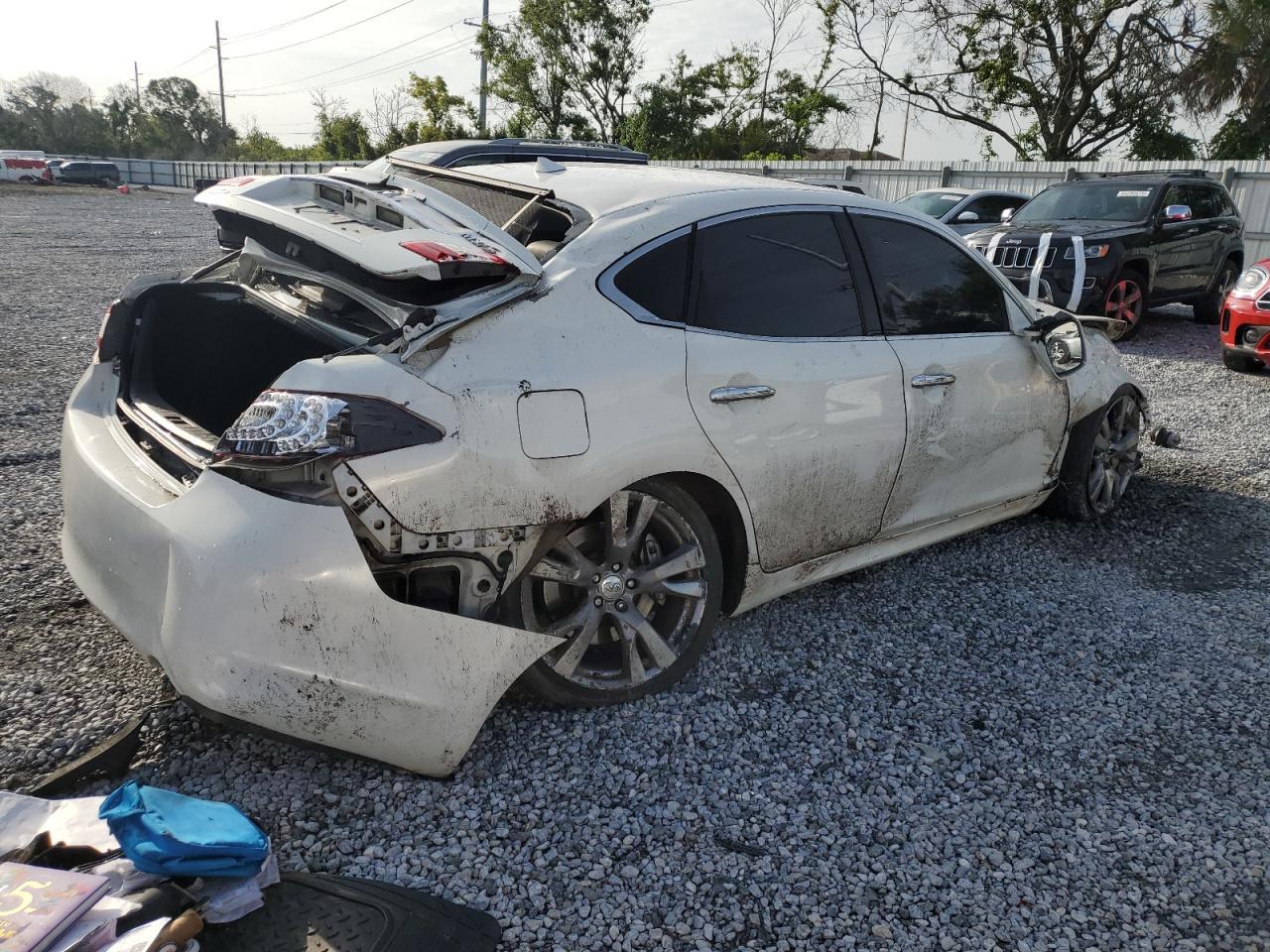 2011 Infiniti M37 - Фото 3
