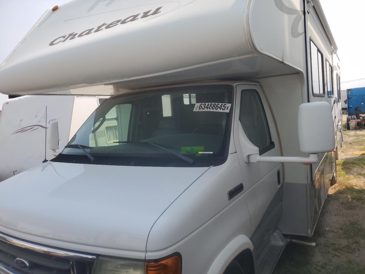 2006 Ford Econoline E450 Super Duty Cutaway Van - Image 2