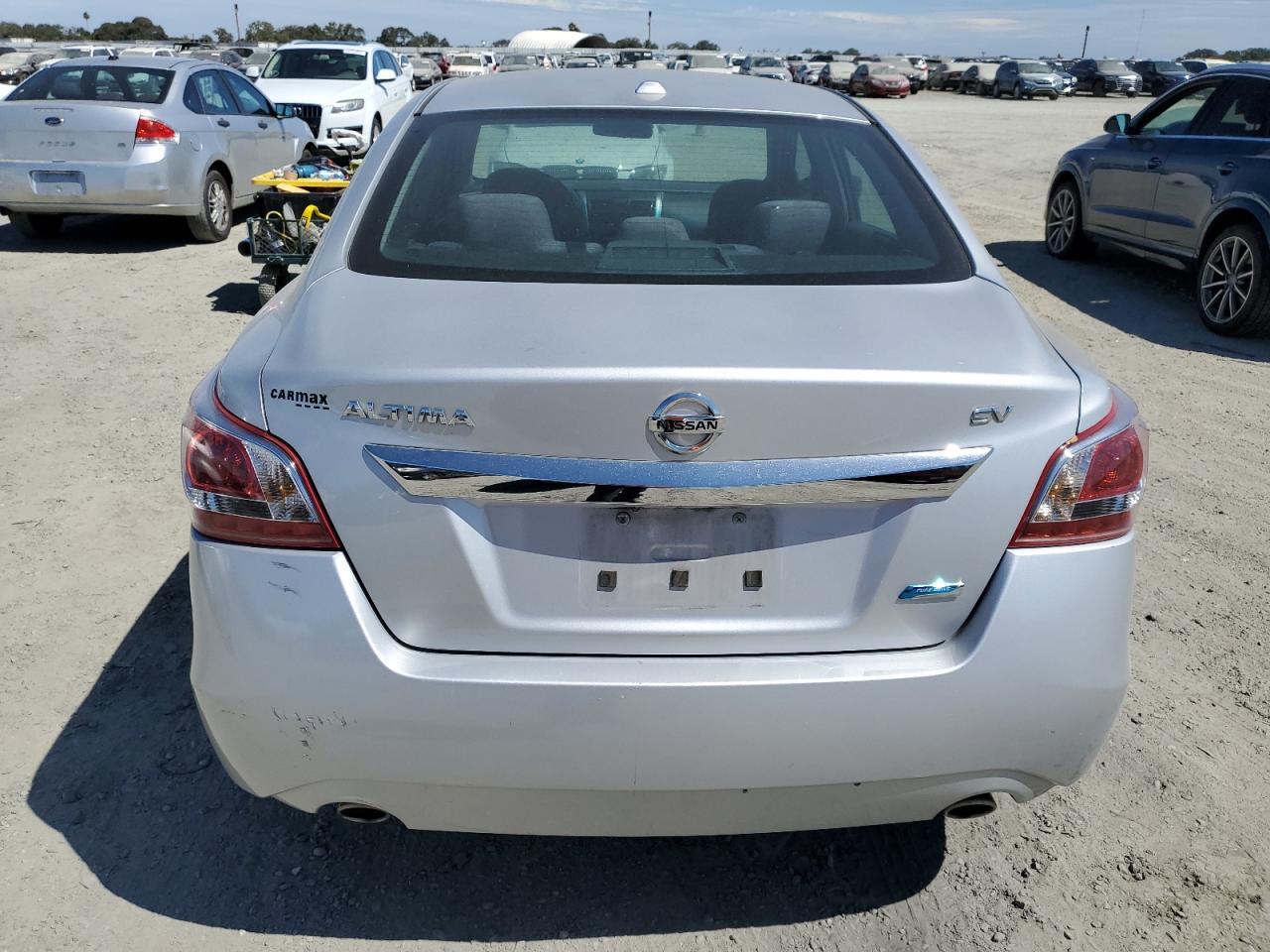 2013 Nissan Altima 2.5 - Фото 6