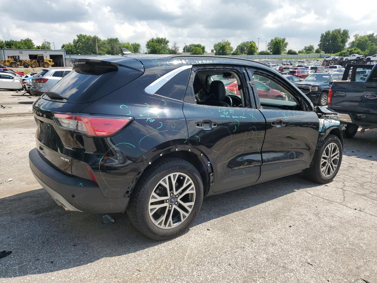 2021 Ford Escape Sel - Фото 3