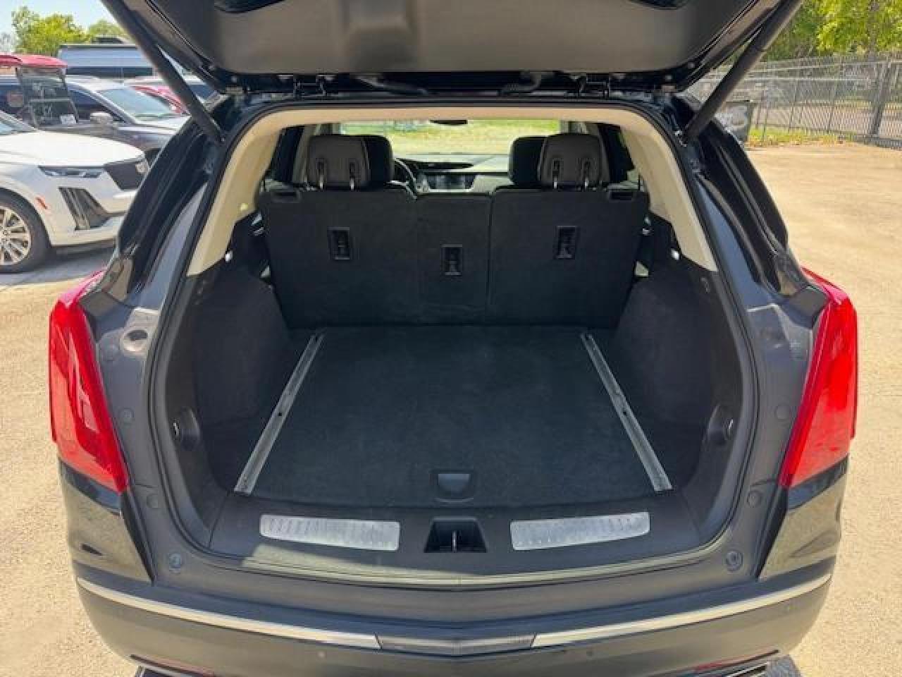 2018 Cadillac Xt5 Premium Luxury - Image 6