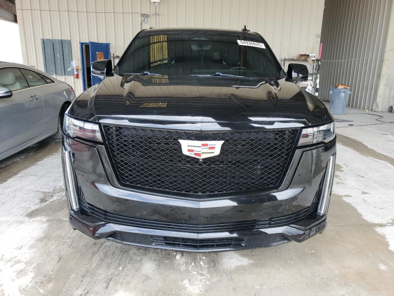 2021 Cadillac Escalade Esv Sport - Image 5