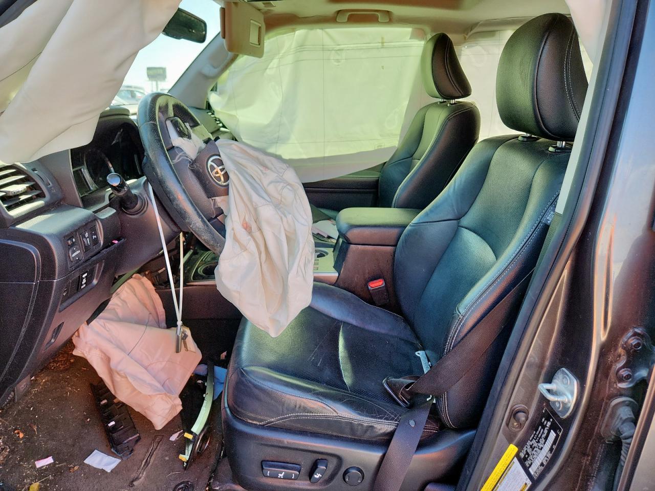 2014 Toyota 4Runner Sr5 - Image 7