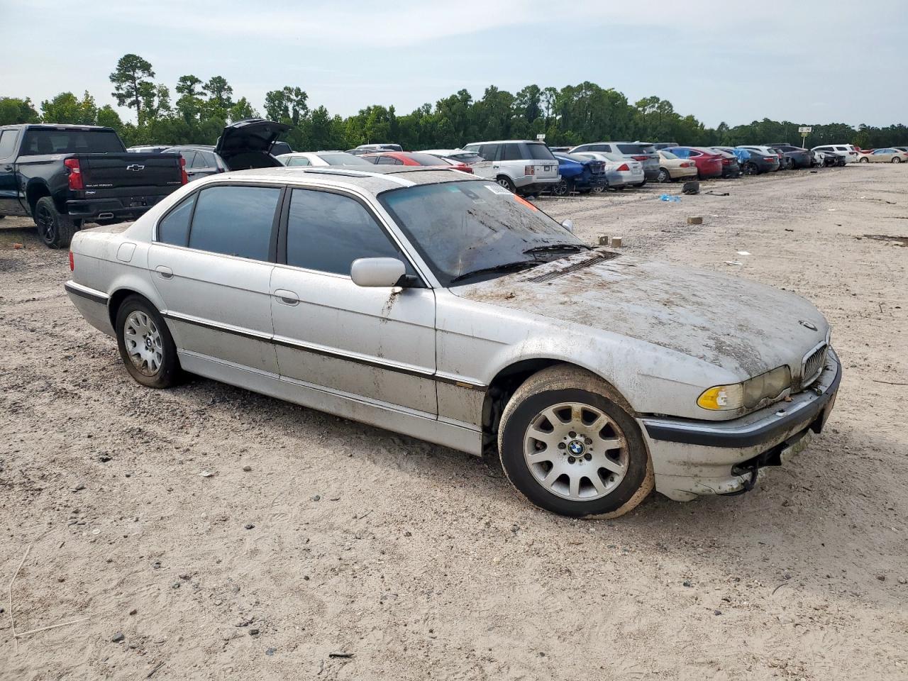 2001 BMW 740 - Image 4
