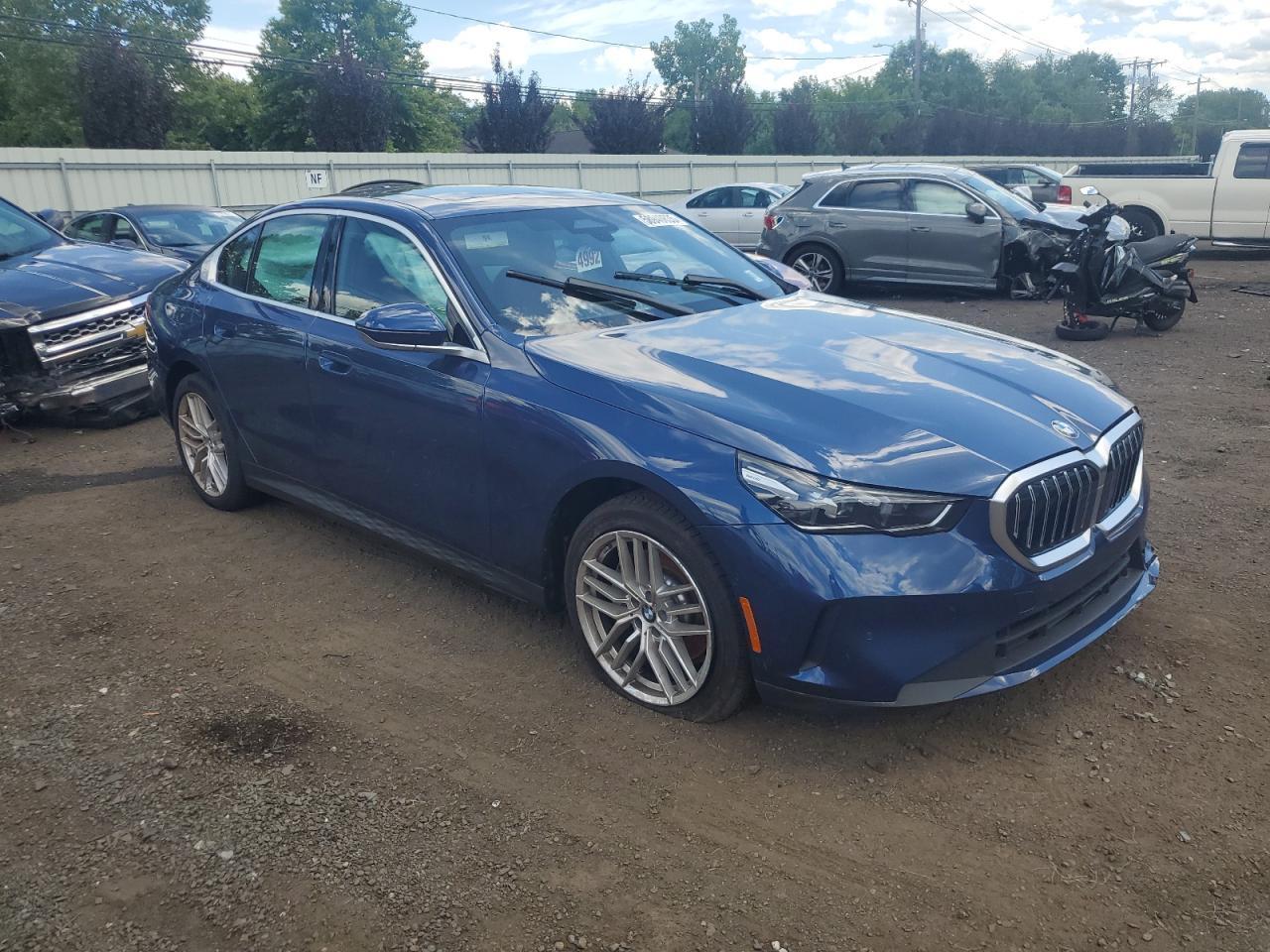 2024 BMW 530 Xi - Фото 4