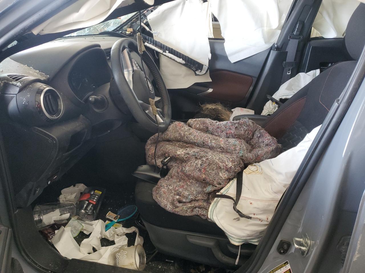 2022 Nissan Kicks Sr - Фото 7