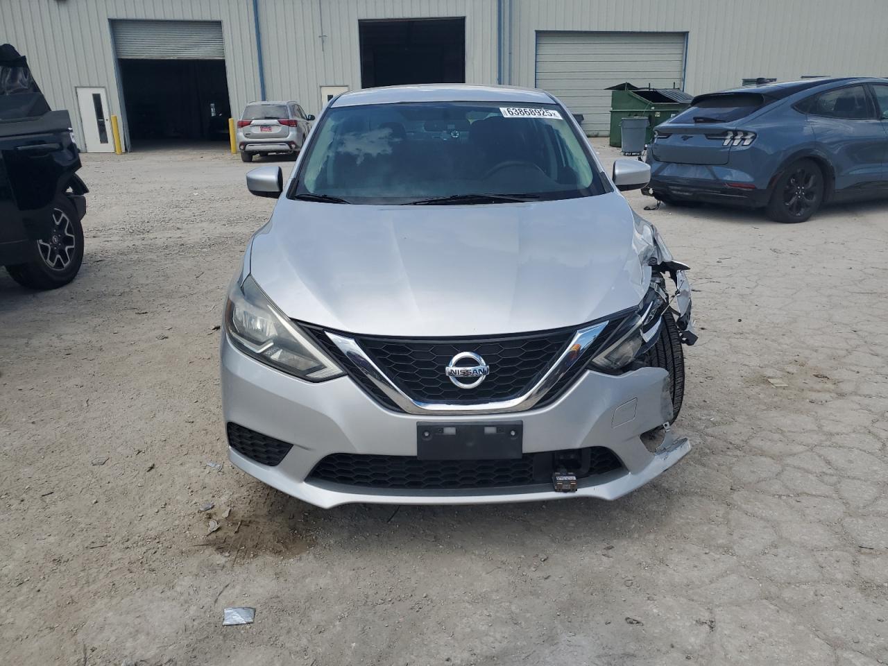 2019 Nissan Sentra S - Image 5