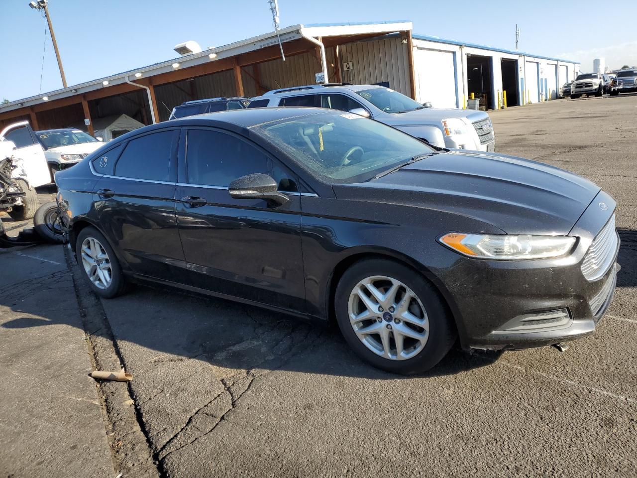 2016 Ford Fusion Se - Image 4
