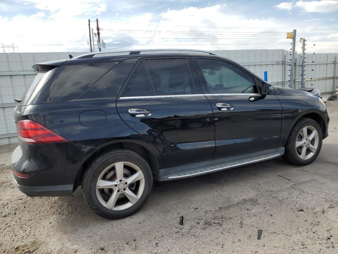 2016 Mercedes-Benz Gle 350 4Matic - Фото 3