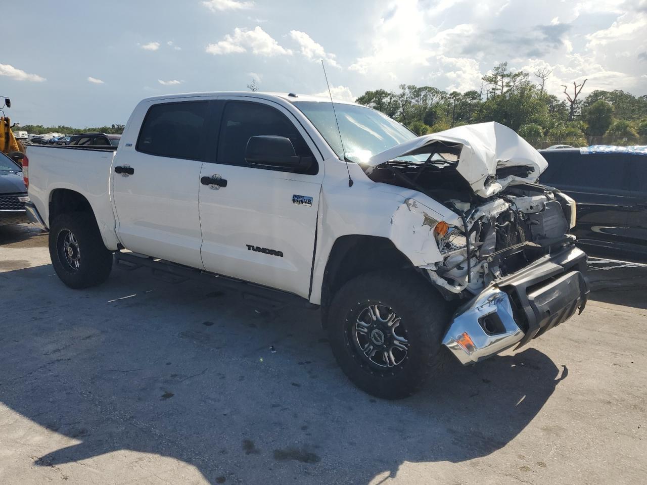 2015 Toyota Tundra Crewmax Sr5 - Фото 4