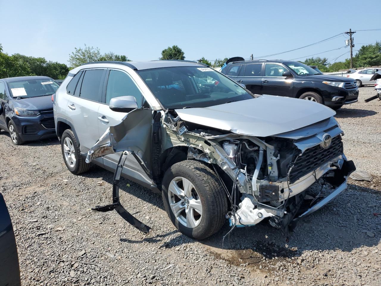 2021 Toyota Rav4 Xle - Фото 4