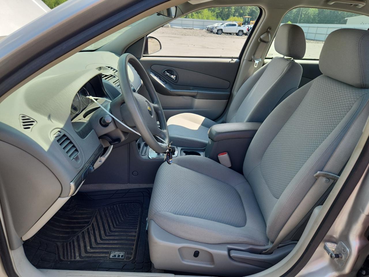 2007 Chevrolet Malibu Ls - Image 7