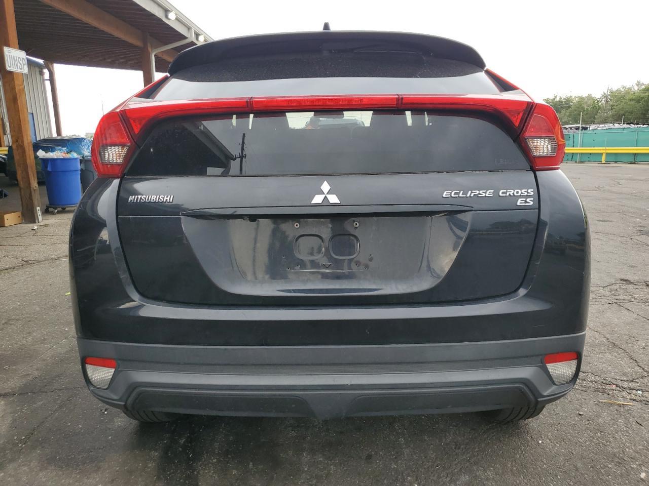 2018 Mitsubishi Eclipse Cross Es - Image 6