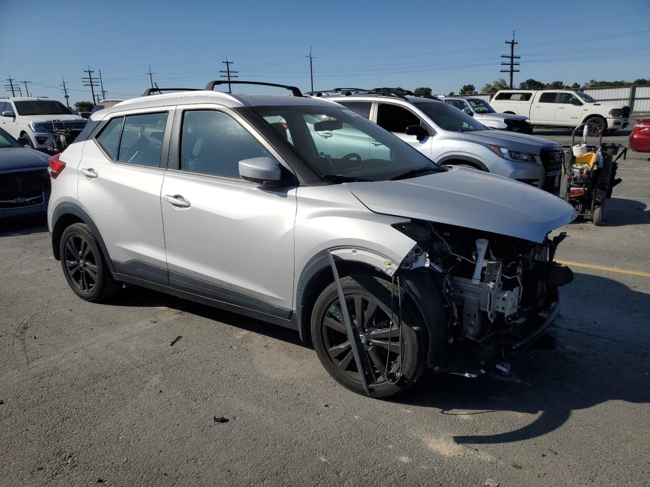 2019 Nissan Kicks S - Image 4