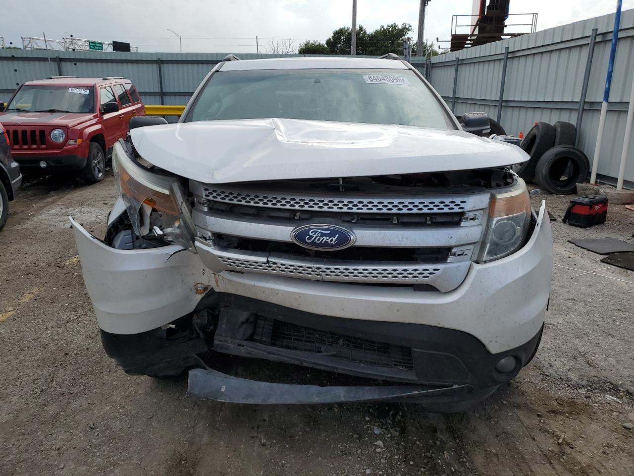 2014 Ford Explorer Xlt - Image 5