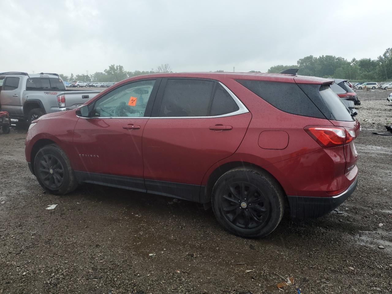 2020 Chevrolet Equinox Lt - Image 2
