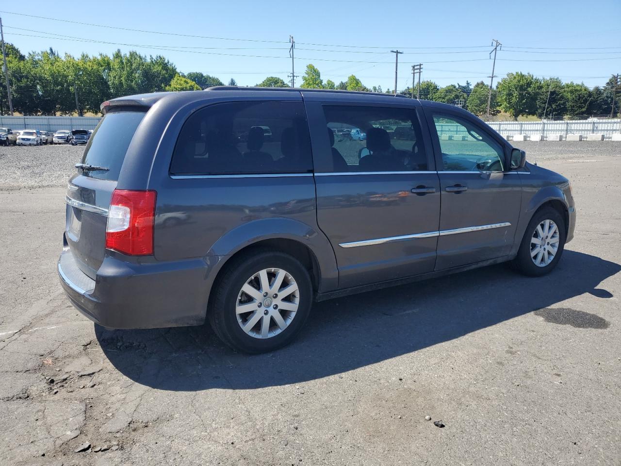 2015 Chrysler Town & Country Touring Touring - Фото 3