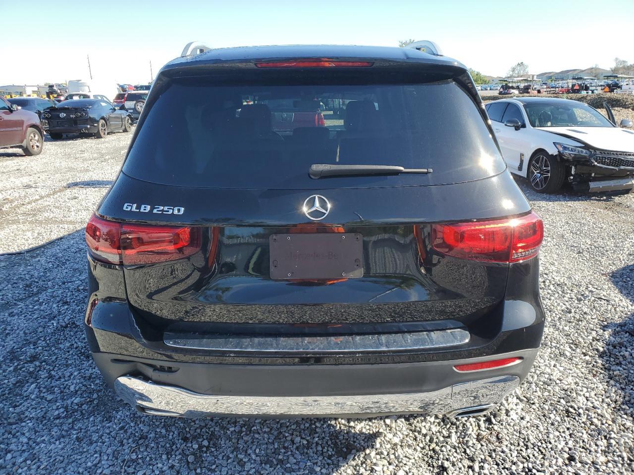 2021 Mercedes-Benz Glb 250 - Image 6