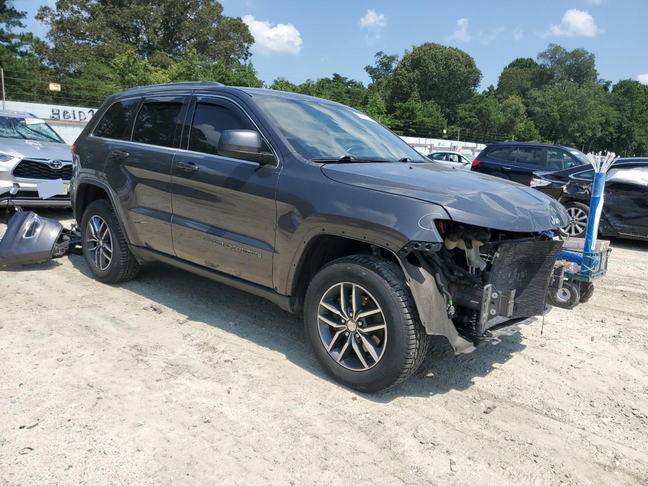 2018 Jeep Grand Cherokee Laredo - Фото 4