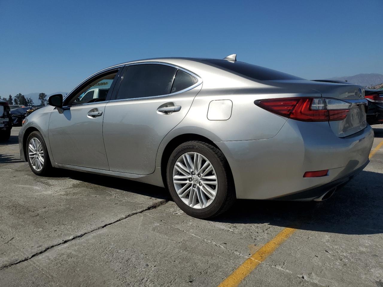 2018 Lexus Es 350 Base - Image 2