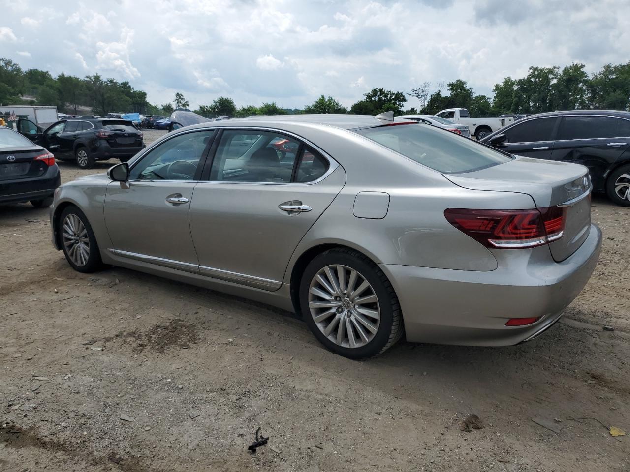 2017 Lexus Ls 460L - Фото 2