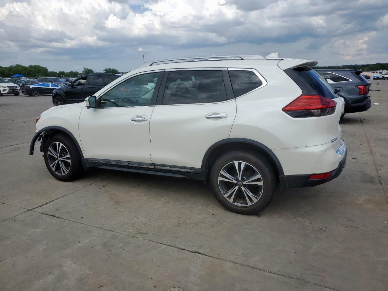 2017 Nissan Rogue Sv - Фото 2