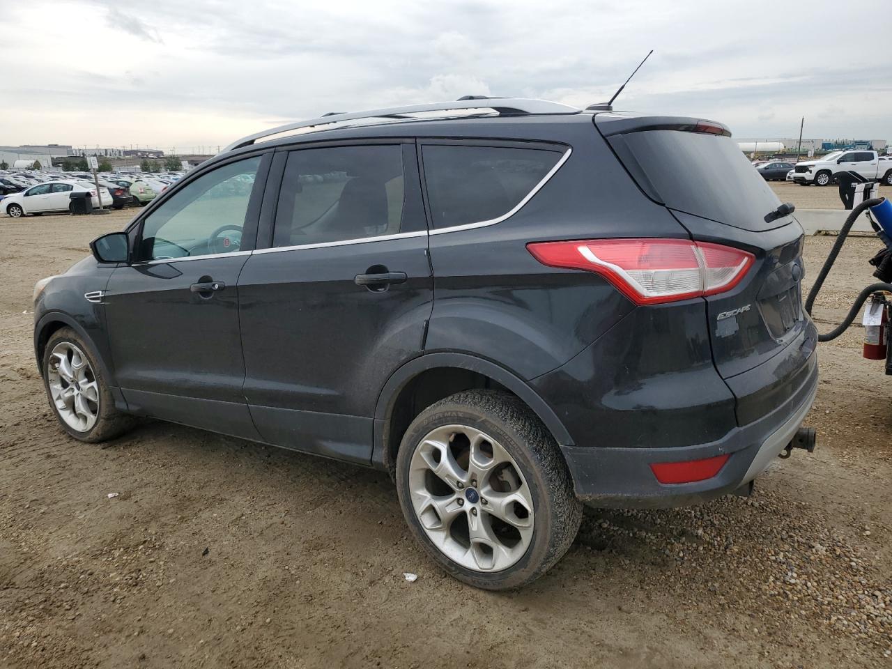 2013 Ford Escape Titanium - Фото 2