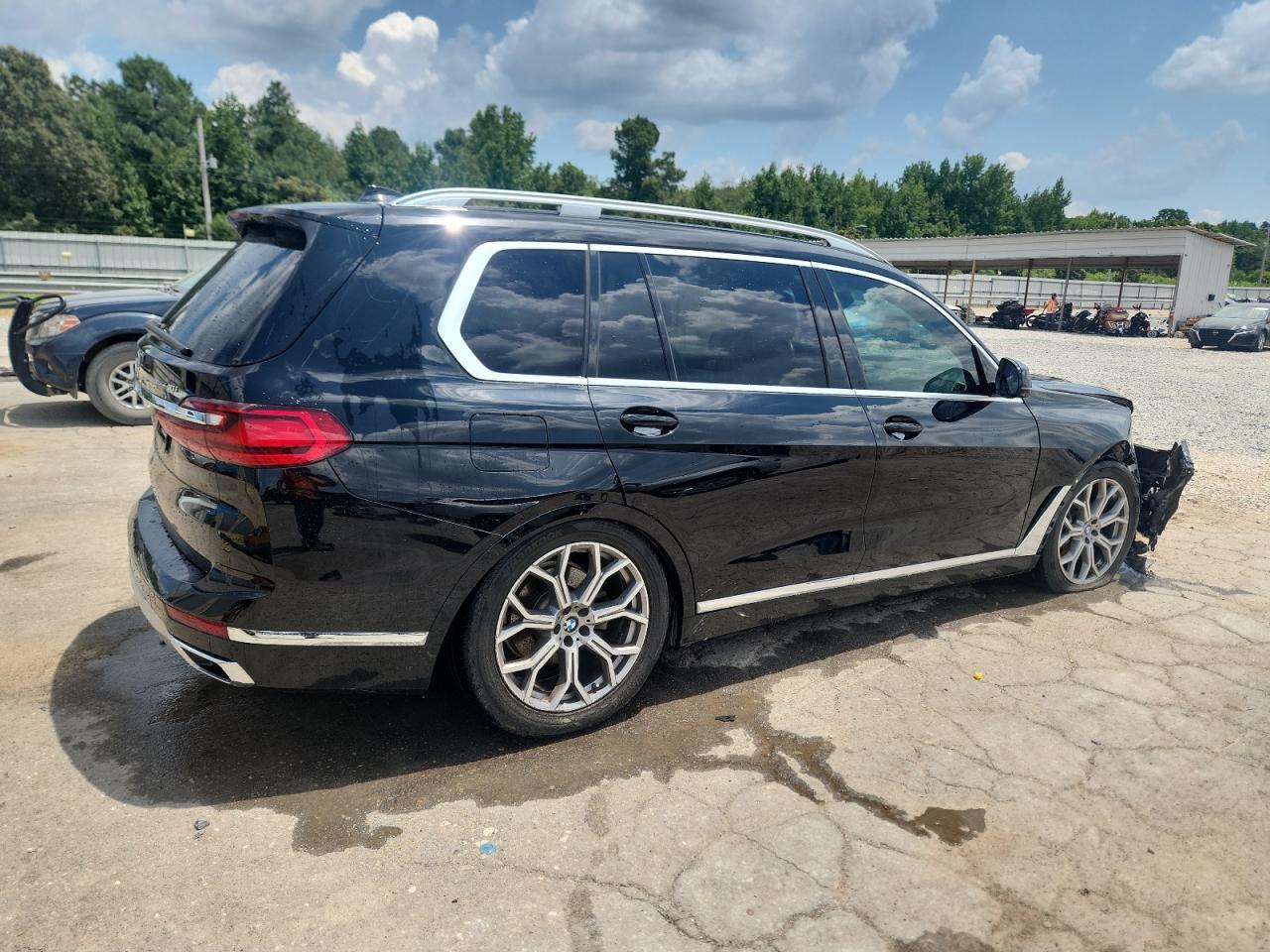 2020 BMW X7 xDrive40I - Фото 3