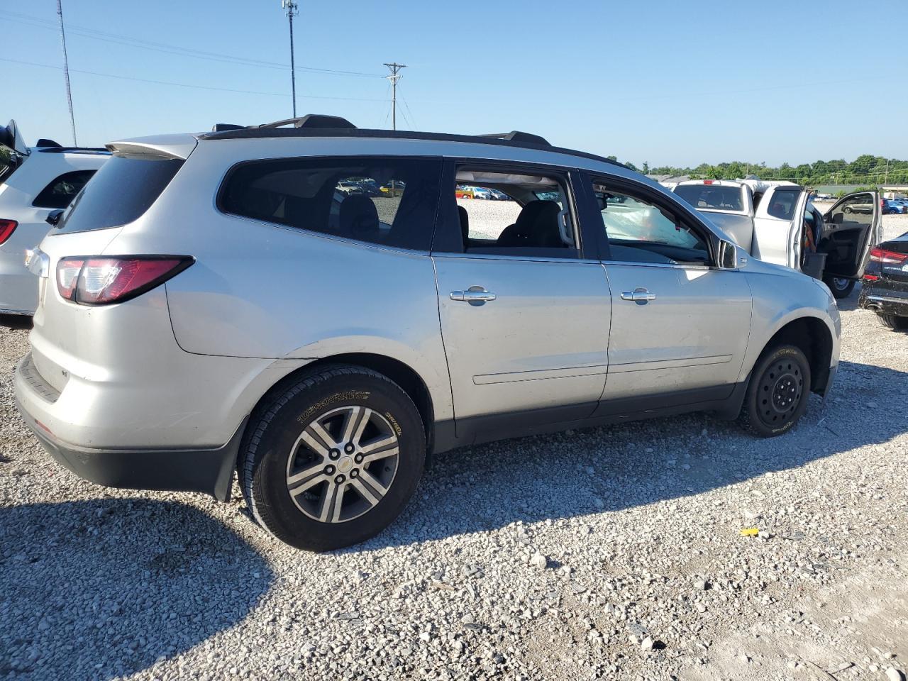 2017 Chevrolet Traverse Lt - Image 3