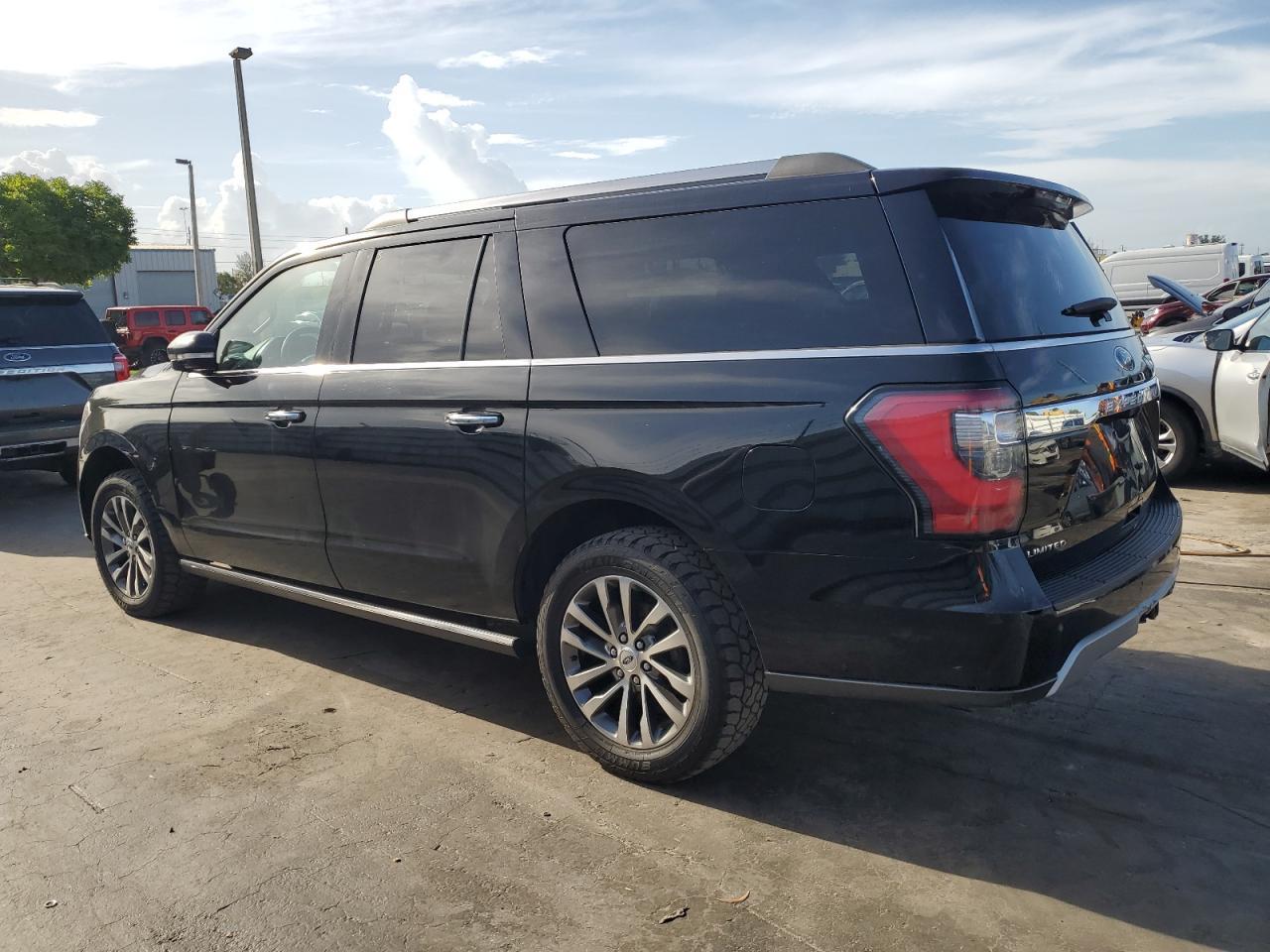 2018 Ford Expedition Max Limited - Image 2