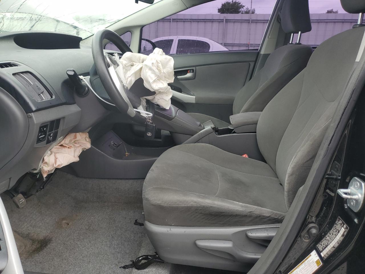 2011 Toyota Prius - Image 7