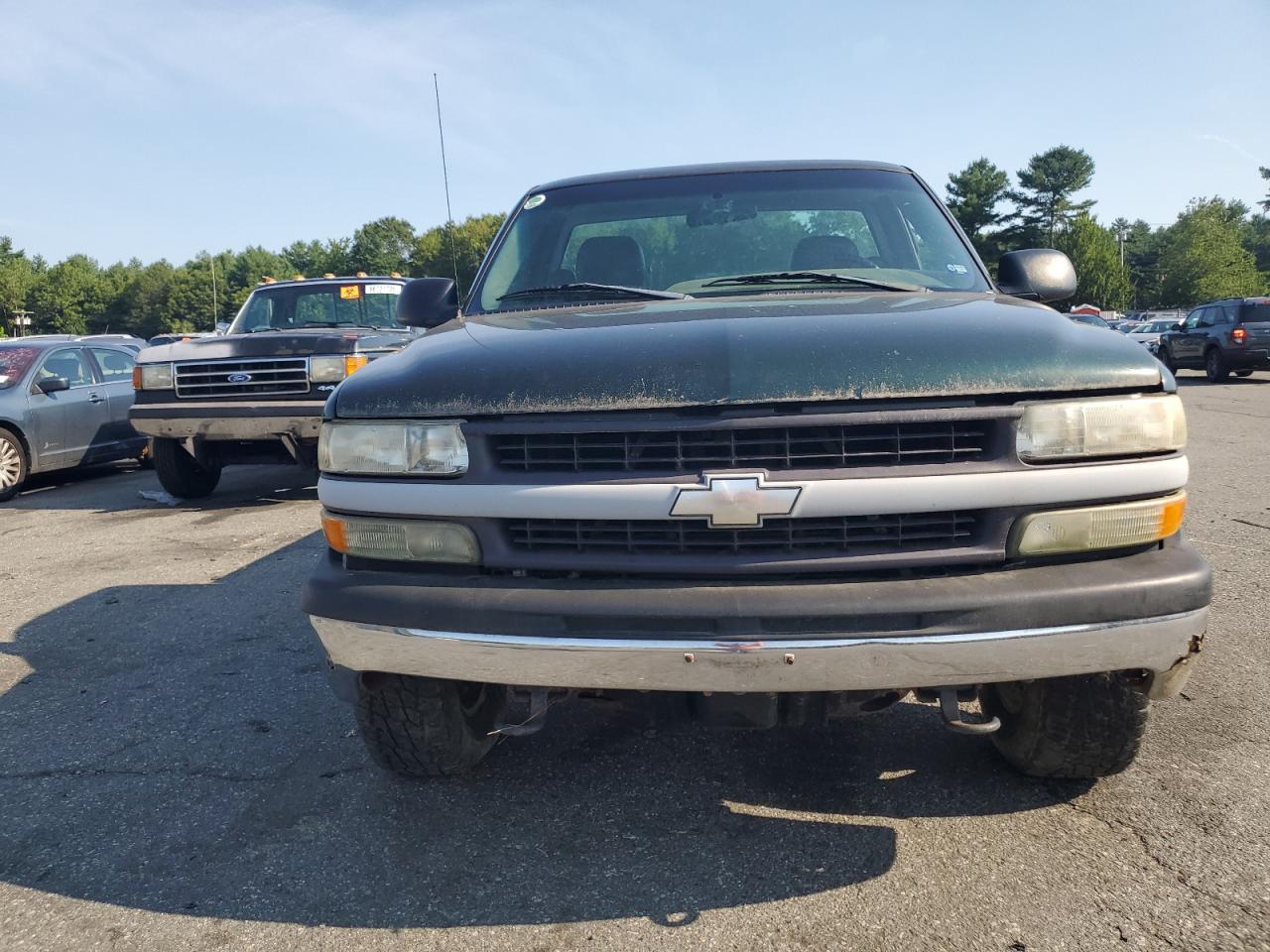 2002 Chevrolet Silverado K1500 - Image 5