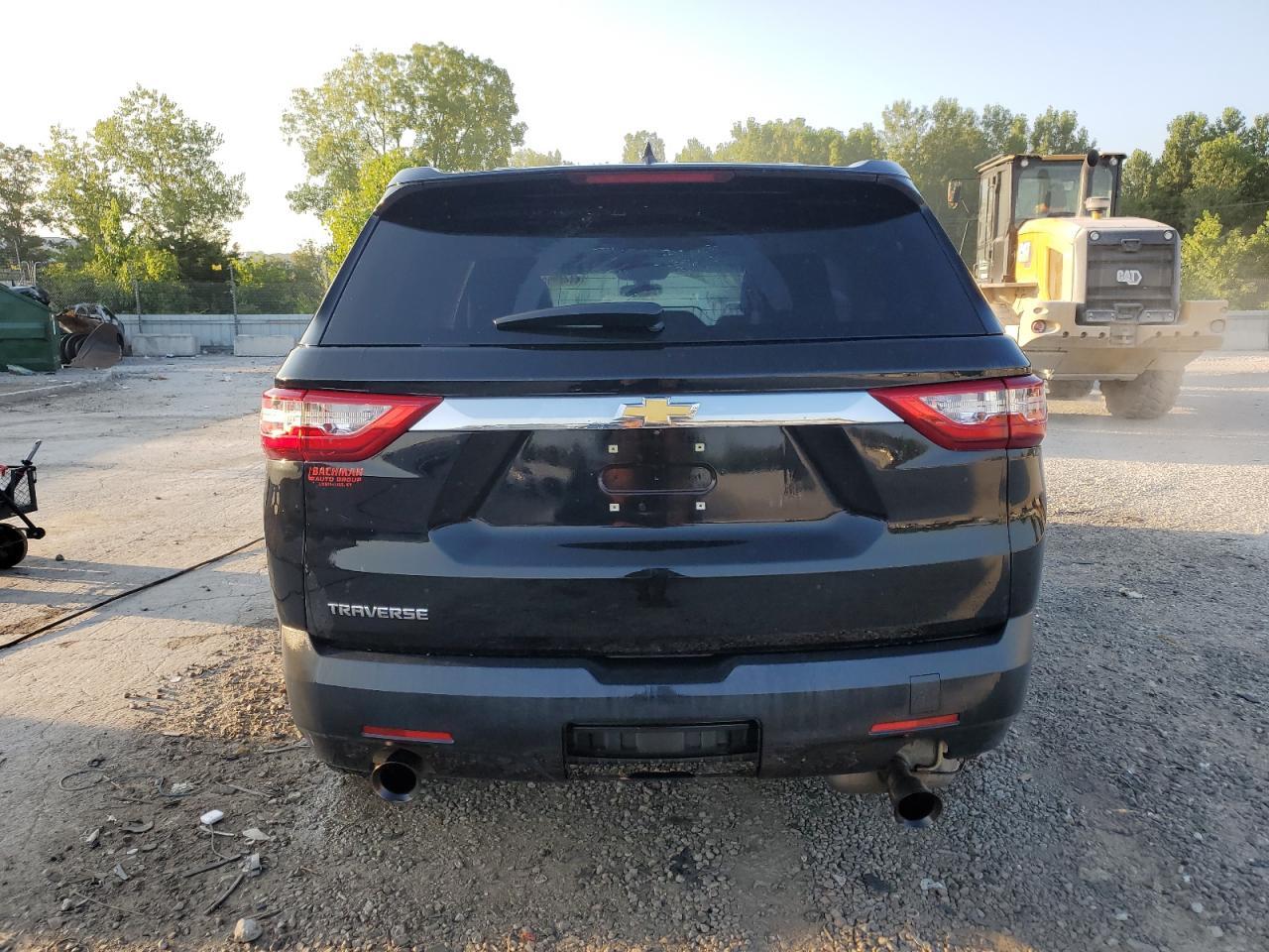 2019 Chevrolet Traverse Ls - Фото 6