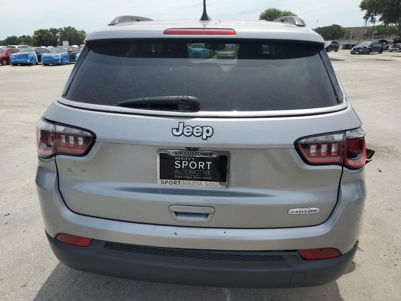 2019 Jeep Compass Latitude - Image 6